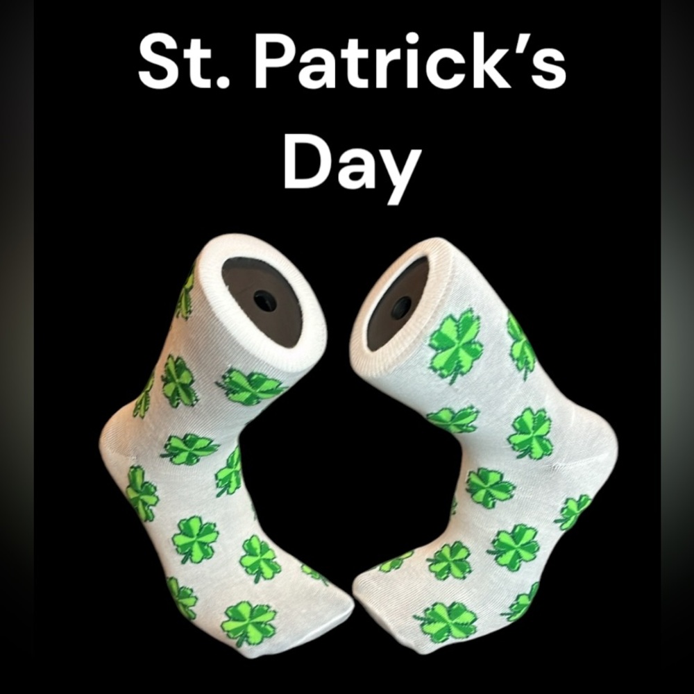 St. Patrick’s •Leafy Socks• Womens 5-10 - Picture 3 of 10
